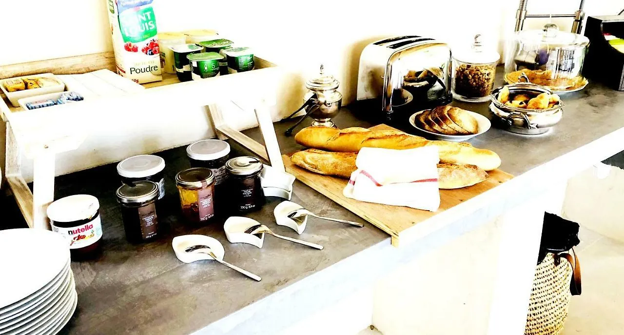 Gabrielle Jeanne Bed & Breakfast Maillane
