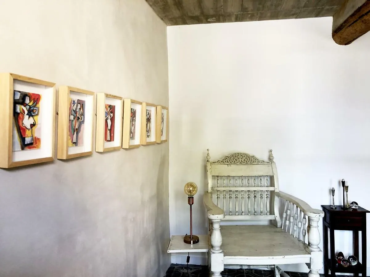 Gabrielle Jeanne Bed & Breakfast Maillane
